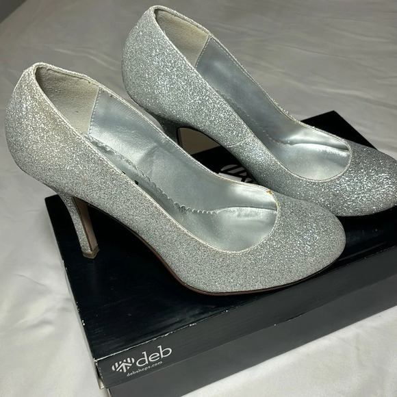 Deb Shoes - Deb Silver Sparkle Pumps 3 1/2” Heel